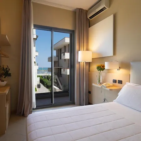 Hotel Marefiera 3*