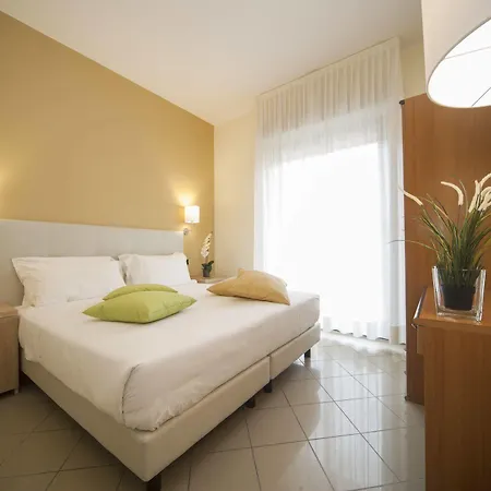 Hotel Marefiera 3*